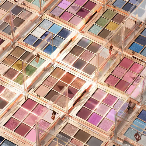 CHARLOTTE'S PALETTE OF BEAUTIFYING EYE TRENDS DIGITAL LILAC
