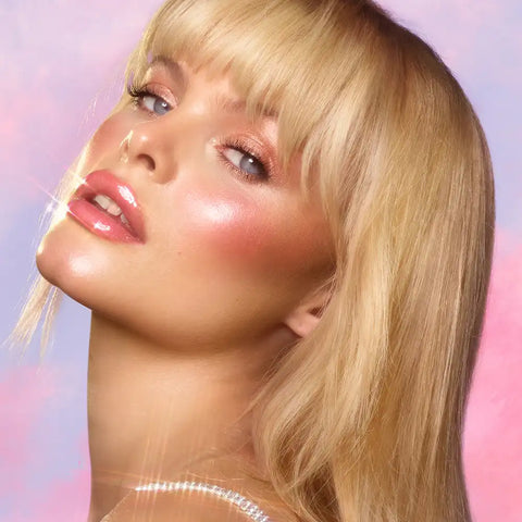BEAUTY LIGHT WAND & HOLLYWOOD CONTOUR KIT MUST-HAVE CHEEK KIT