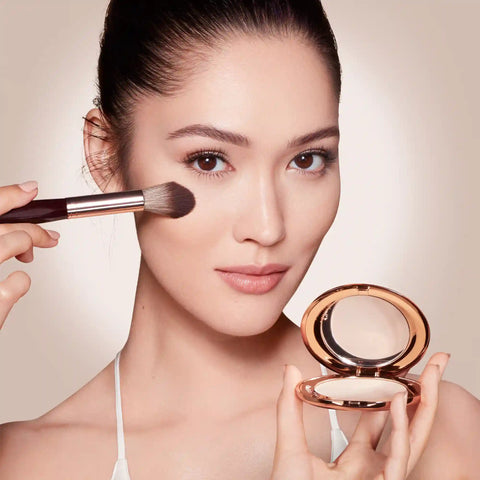 AIRBRUSH FLAWLESS FINISH BRIGHTEN & PERFECT DUO FACE KIT