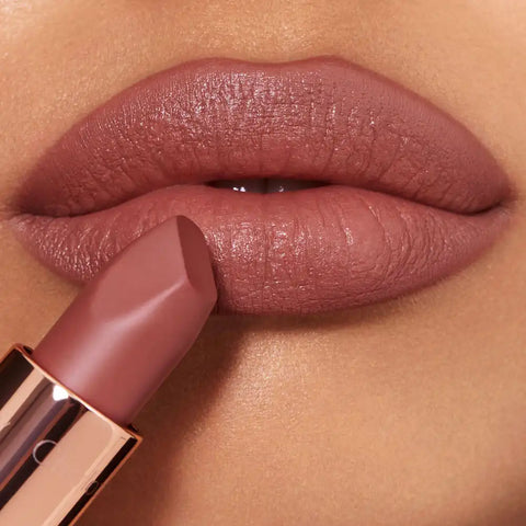 THE SUPER NUDES K.I.S.S.I.N.G - PENELOPE PINK