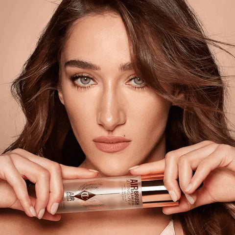 CHARLOTTE'S MINI LEGENDARY BEAUTY DISCOVERY KIT MAKEUP & SKINCARE KIT