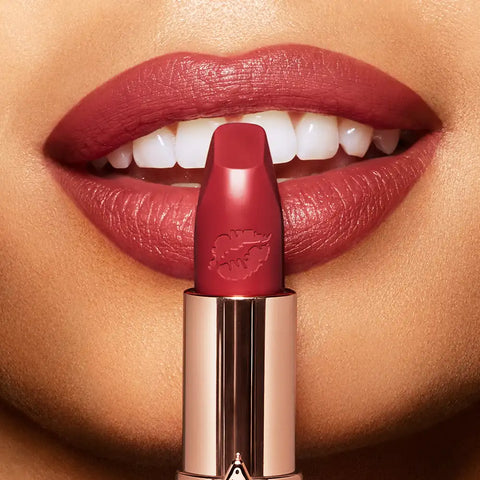 HOT LIPS 2 ANGEL ALESSANDRA